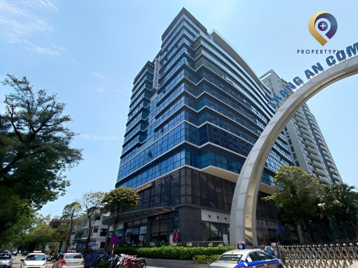 Tòa nhà Trường Thịnh với kiến trúc hiện đại và mặt kính xanh nổi bật - hình ảnh từ Property Plus